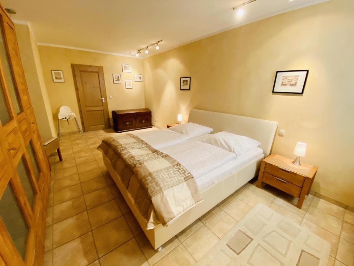 Captains Lounge Росток Экстерьер фото