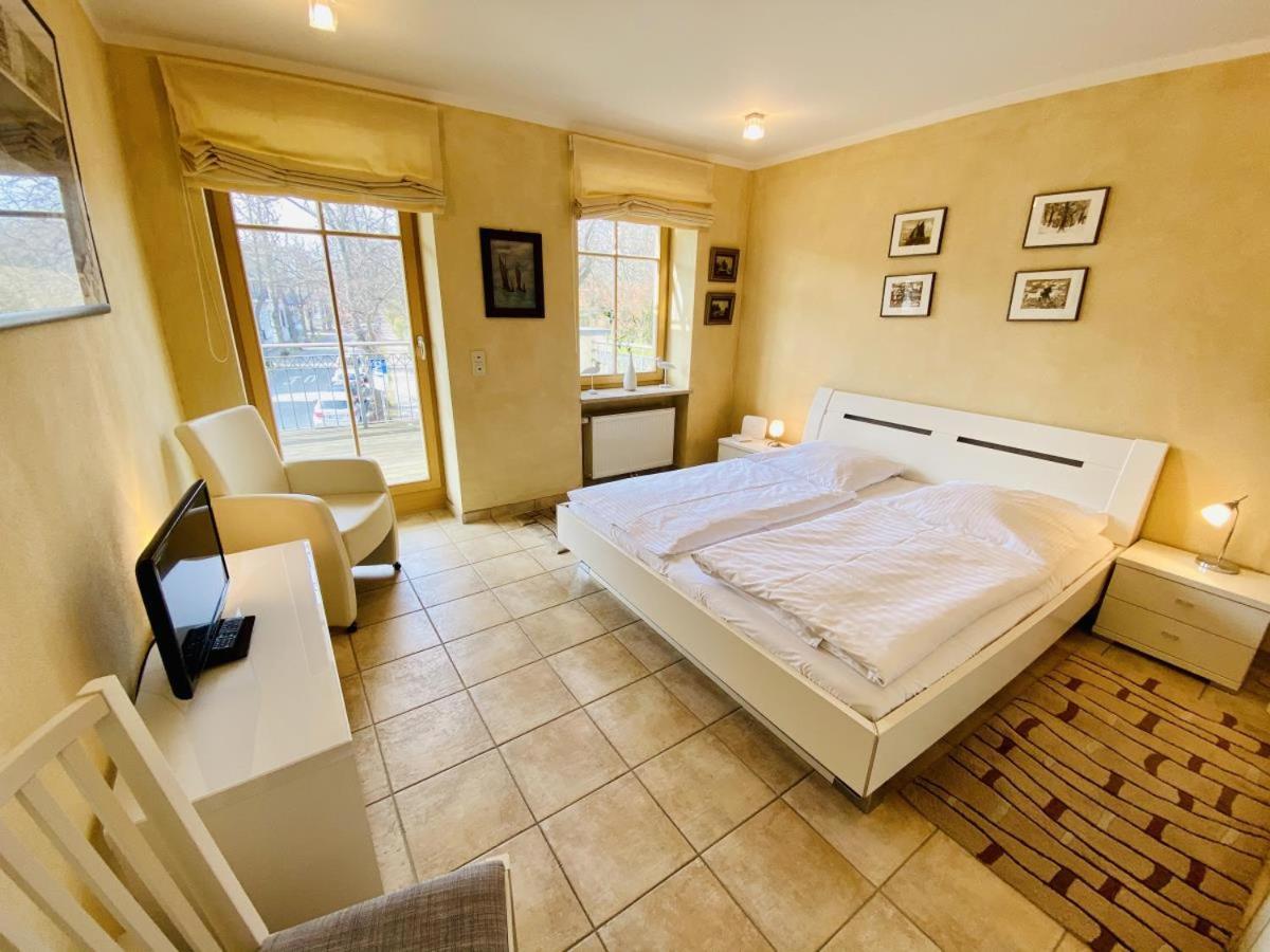 Captains Lounge Росток Экстерьер фото